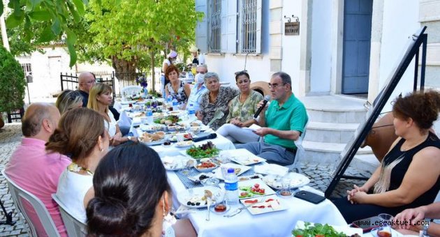 ‘Bilge Çınarlar’ Narlıdere’yi anlatacak!