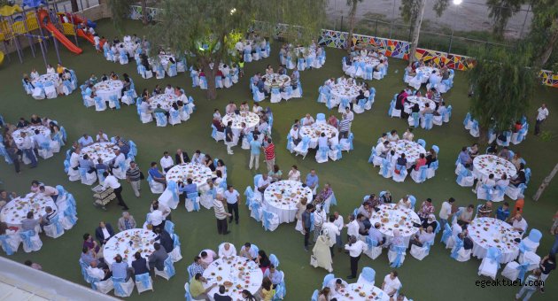 Bina: Mazlumlar için 'infak' hareketimiz sürüyor