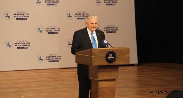 Binali Yıldırım, DEÜ'de akademik yıl açılışına katıldı
