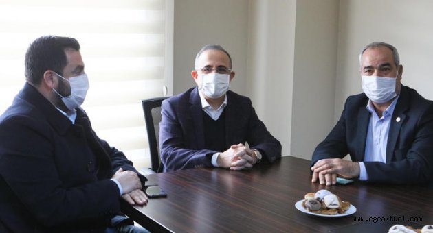 Bizim duvarla işimiz olmaz! Biriz, diriyiz…”