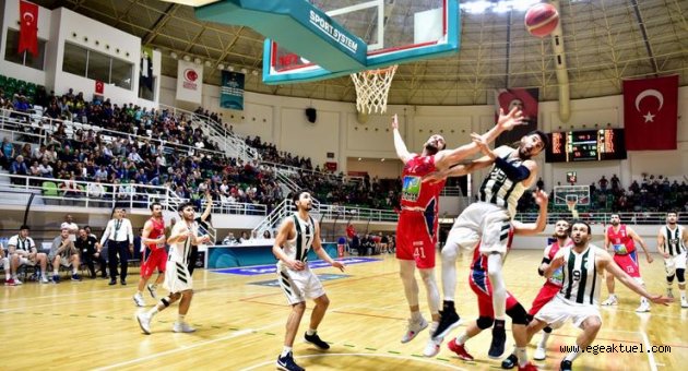 Bornova aşkına haydi salona!