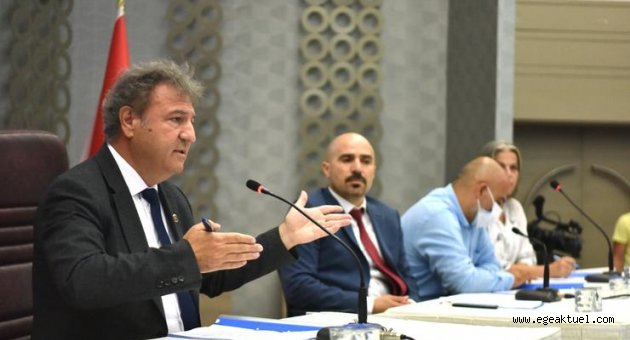 Bornova Belediye Başkanı İduğ’dan bürokratlara fırça