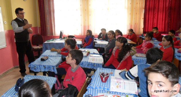 Bornova Belediyesi, afet bilinci eğitimi veriyor