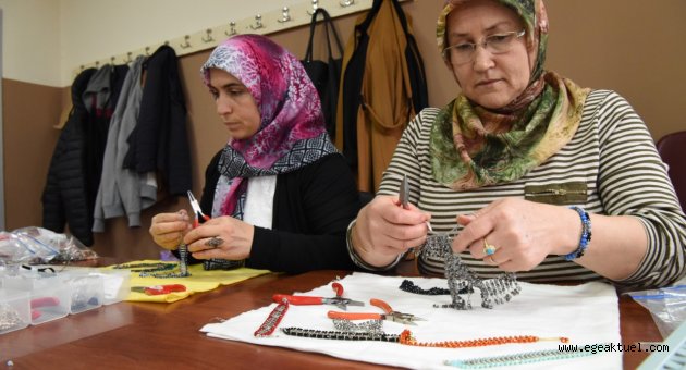 Bornova Belediyesi’nden 19 dalda hobi kursu