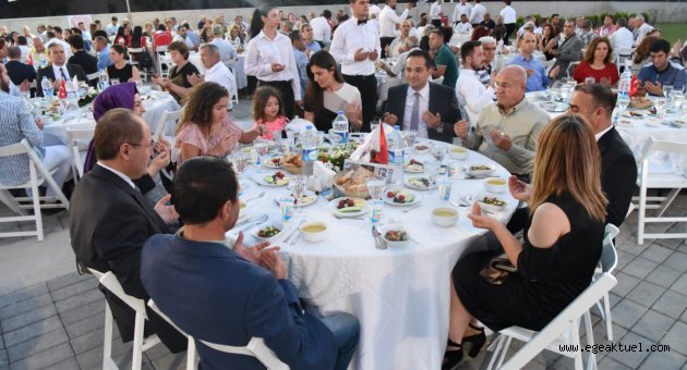 Bornova Belediyesi’nden Kadir Gecesi’ne özel