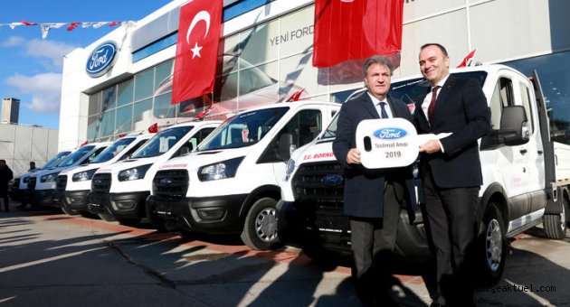 Bornova Belediyesi’nden yeni yıl hediyesi