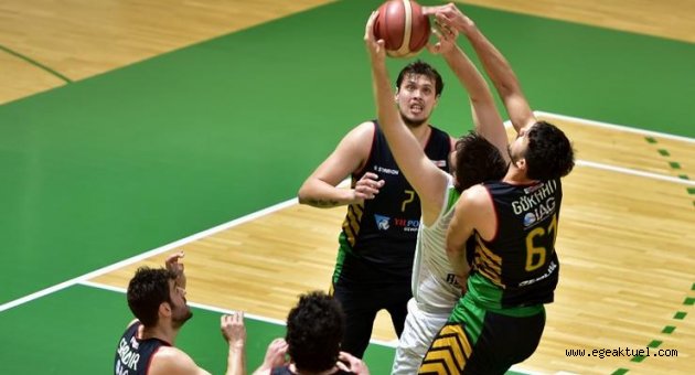 Bornova Belediyespor’dan sessiz galibiyet