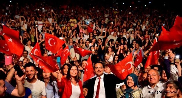 Bornova’da 19 Mayıs coşkusu