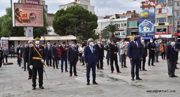 Bornova’da 29 Ekim coşkusu başladı