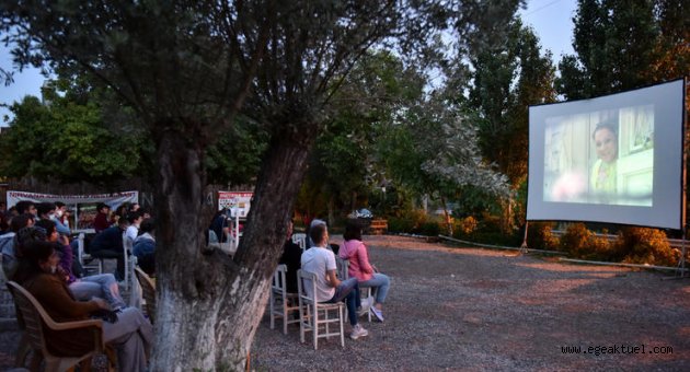 Bornova’da Açıkhava Sinema Günleri
