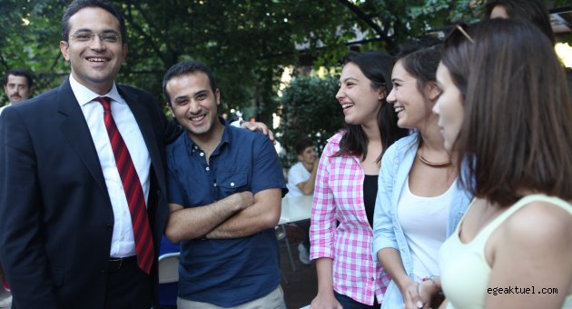Bornova’da  eğitime tam destek