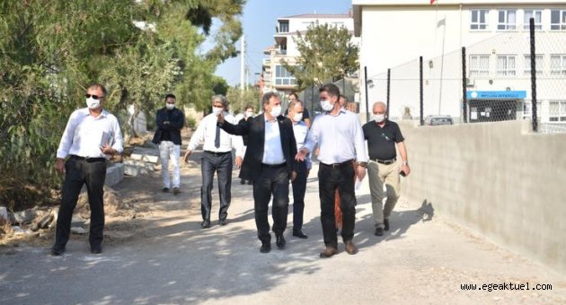 Bornova’da mahalle gezilerine devam