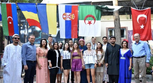 Bornova’da “mutluluk” veren buluşma