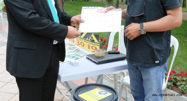 Bornova’da okullar atık yağları toplamak için yarışıyor