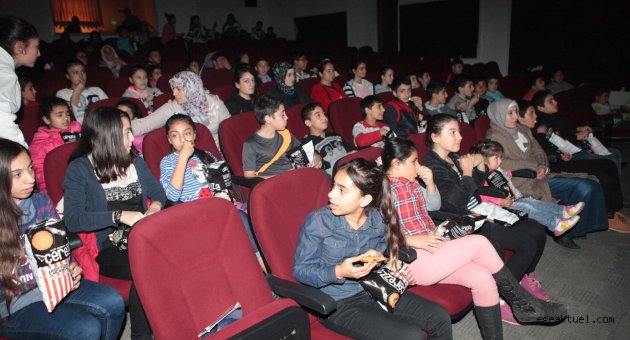 Bornova’da sinema keyfi bir başka güzel