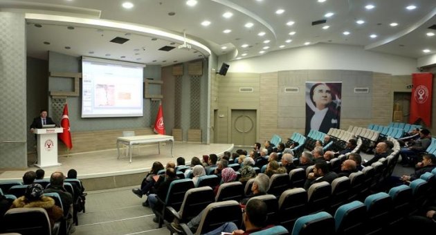 Bornova’da yeni dönem arıcılık eğitimleri başladı