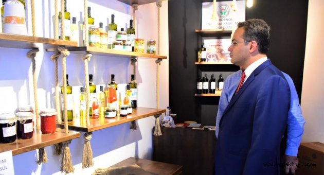 Bornova Markası Tarihi Çarşı’da