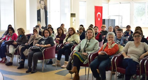 Bornova’nın üretici kadınları dijtal pazarlama tekniklerini öğrendi