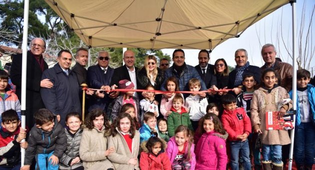 Bornova’ya bir kütüphane daha