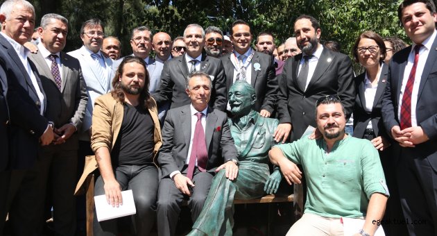 Bornova’ya Süleyman Seba heykeli