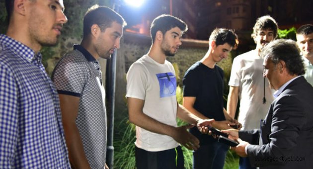Bornova'da hedef play-off