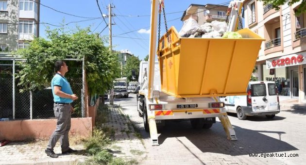 Bornova'da Sivil Moloz Ekibi iş başında