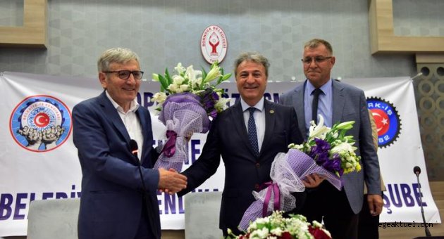 Bornova'da toplu sözleşme sevinci!