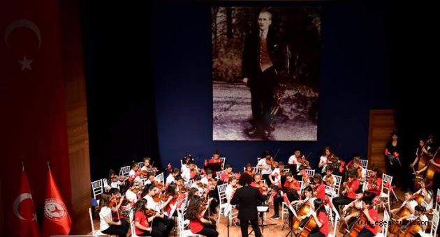 Bornovalı çocuklardan 29 Ekim’e özel konser