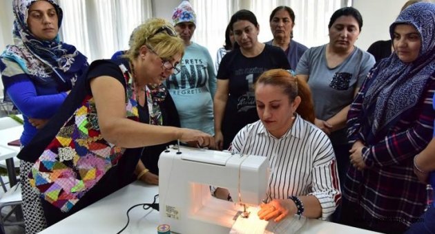 Bornovalı kadınlara kazanç sağlayacak kurslar