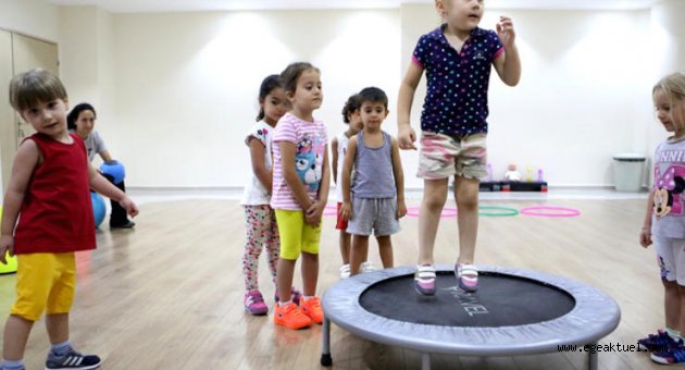 Bornova'nın minik sporcuları temelden yetişiyor