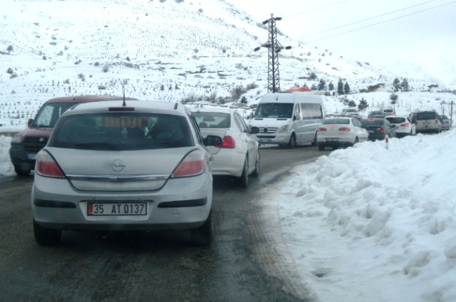 Bozdağ'a Kar Akını