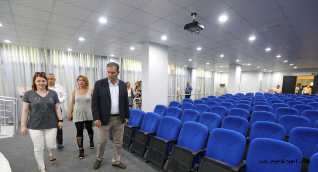 Buca 120 kişilik yeni konferans salonuna kavuştu