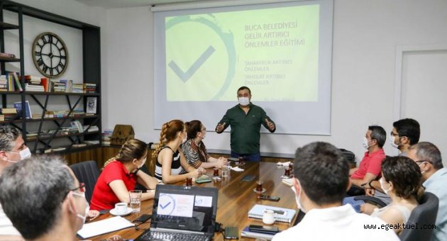 Buca Belediyesi kurum içi eğitimde Ozan Bingöl’ü konuk etti