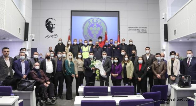 Buca Belediyesi’nde TİS imzaları atıldı