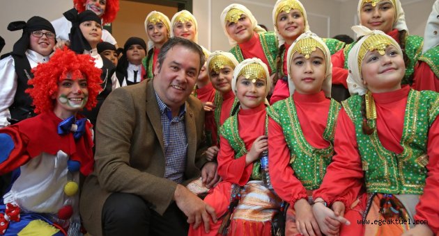 Buca’da muhteşem 23 nisan coşkusu