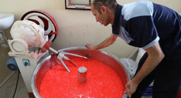 Buca’da “slime” baskını  