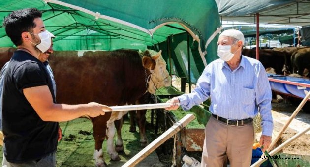 Buca’nın kurban pazarları denetlendi