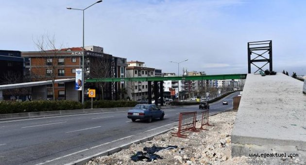 Buca ve Konak’a iki yeni yaya üst geçidi