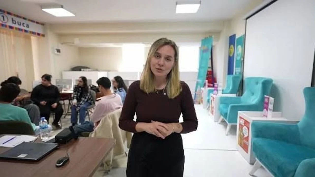 Buca’da gençler için İngilizce konuşma kulübü