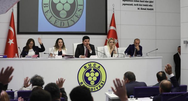 Bucalı gençler için kollar sıvandı