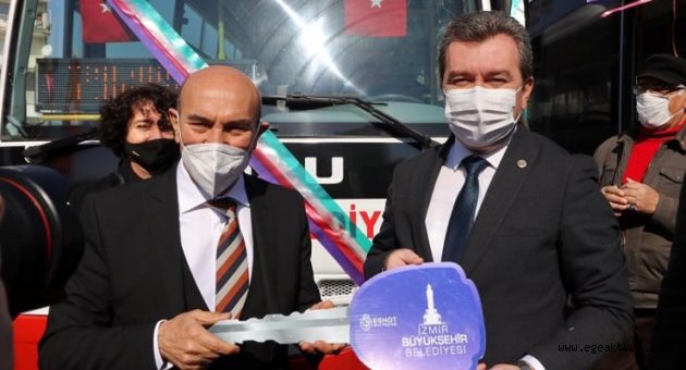 Büyükşehir Belediyesi’nden Bergama Belediyesi’ne iki adet otobüs