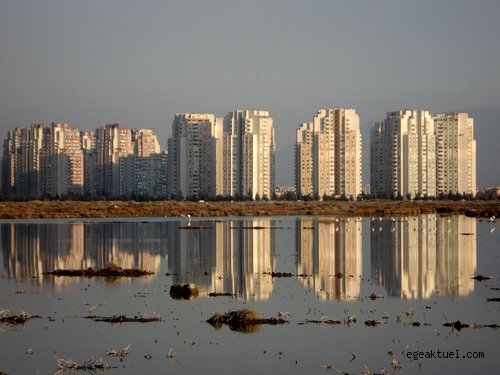 Büyükşehir'in imar planına dört koldan itiraz