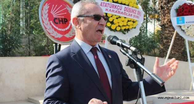 Çelenk töreninde parlamenter demokrasi vurgusu