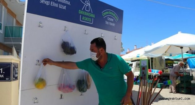 Çeşme Belediyesi’nden “Dayanışma Askısı”