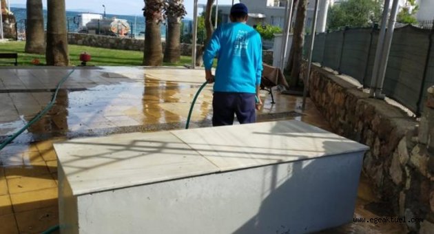 Çeşme’de Cami Temizliği Seferberliği