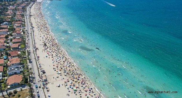 Çeşme turizmi salgına rağmen rekora koşuyor