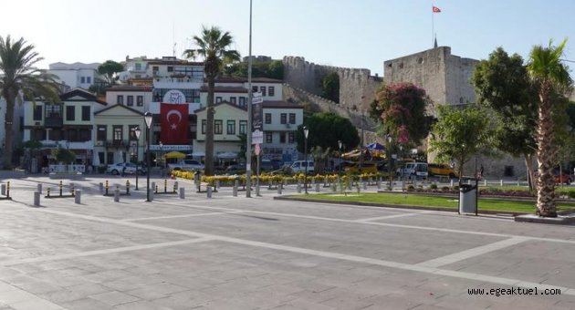 Çeşme yeni meydanına kavuştu!
