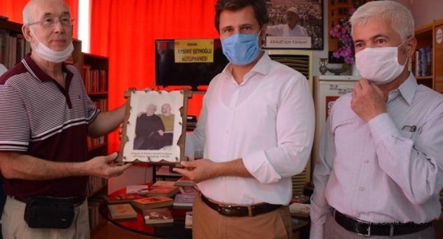 CHP İzmir genelinde halk kütüphaneleri oluşturacak