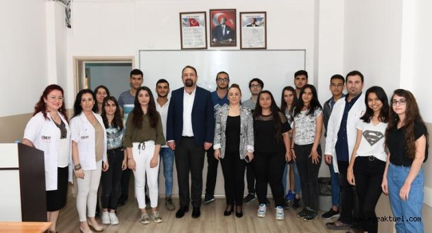 ÇİBEM'den üniversite adayları için tercih desteği 