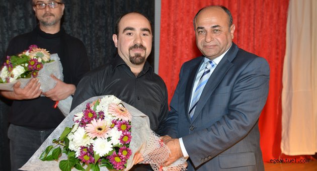Çiğli’de Uğur Mumcu’ya  Şiirli Anma